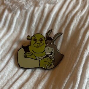 Universal Studios 2005 Shrek and Donkey vintage rare collectable pin